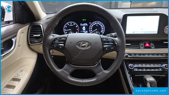 HYUNDAI GRANDEUR 2.4 PREMIUM