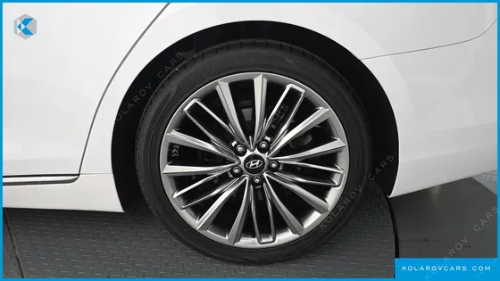 HYUNDAI GRANDEUR 2.4 PREMIUM