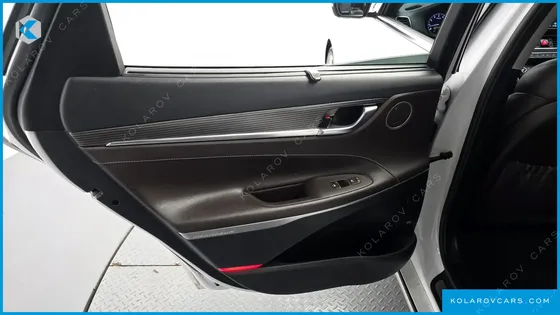 HYUNDAI GRANDEUR 2.4 PREMIUM