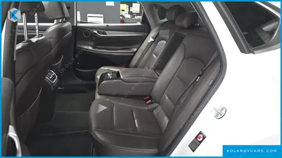 HYUNDAI GRANDEUR 2.4 PREMIUM
