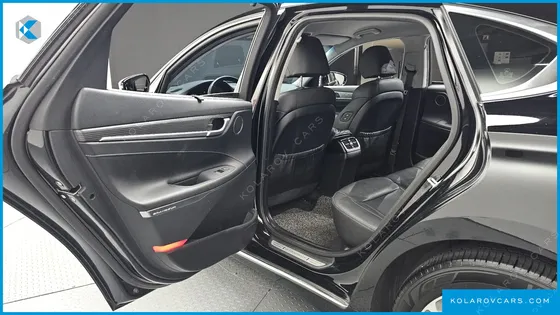 HYUNDAI GRANDEUR 2.2 DIESEL PREMIUM