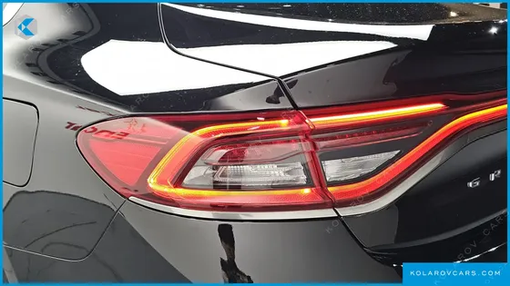 HYUNDAI GRANDEUR 2.2 DIESEL PREMIUM