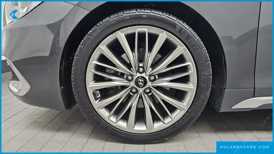 HYUNDAI GRANDEUR 2.4 PREMIUM