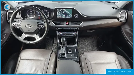HYUNDAI GRANDEUR 2.4 PREMIUM