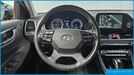 HYUNDAI GRANDEUR 2.4 PREMIUM