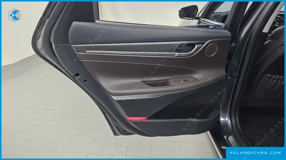 HYUNDAI GRANDEUR 2.4 PREMIUM