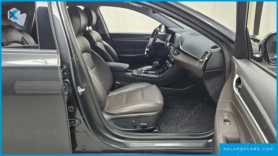 HYUNDAI GRANDEUR 2.4 PREMIUM