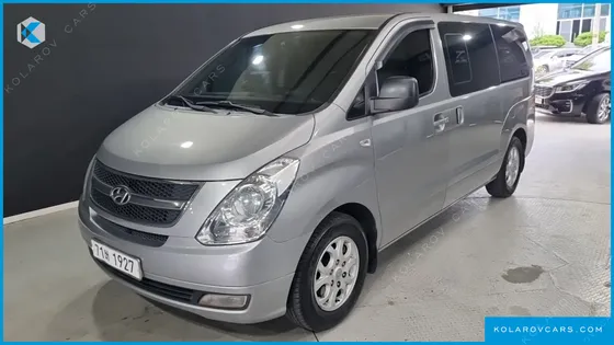 HYUNDAI STAREX 11-SEATER WAGON
