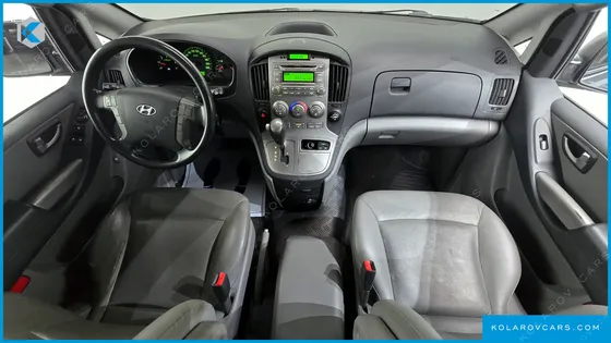 HYUNDAI STAREX 11-SEATER WAGON