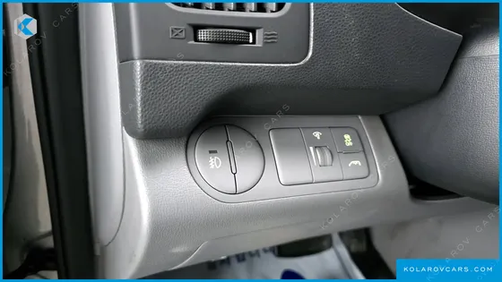 HYUNDAI STAREX 11-SEATER WAGON