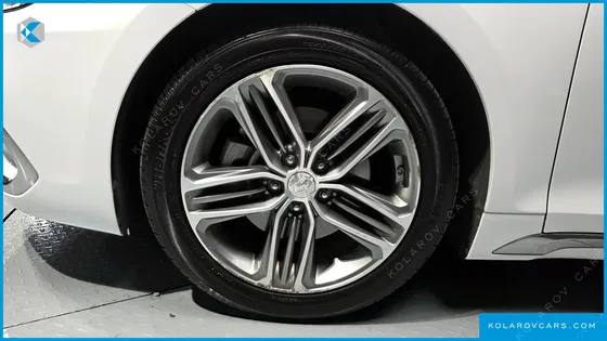 HYUNDAI GRANDEUR 3.0 LPI MODERN (RENTAL CAR)