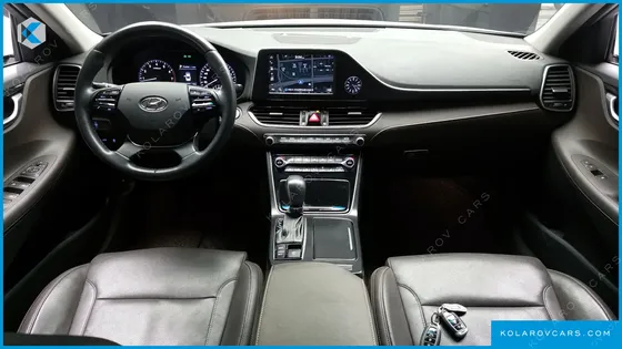 HYUNDAI GRANDEUR 3.0 LPI MODERN (RENTAL CAR)