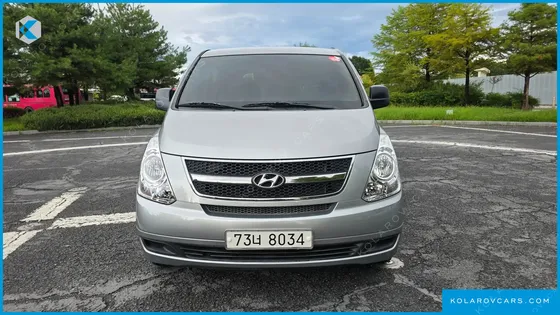 HYUNDAI STAREX 12-SEATER WAGON