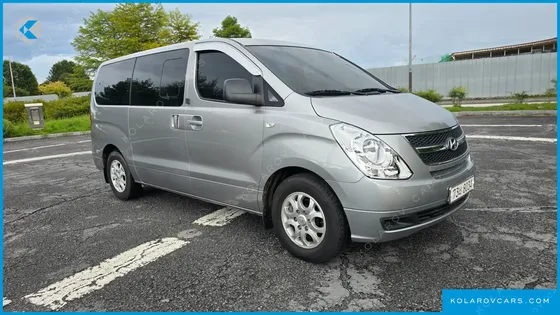 HYUNDAI STAREX 12-SEATER WAGON