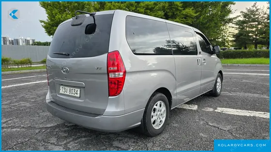 HYUNDAI STAREX 12-SEATER WAGON