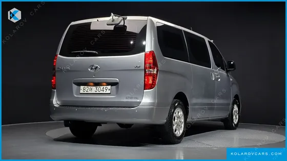 HYUNDAI STAREX 3-SEATER VAN