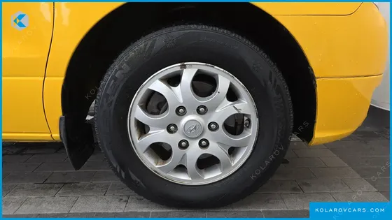 HYUNDAI STAREX GUARD CAR OF CHILDREN