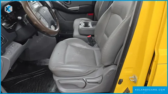 HYUNDAI STAREX GUARD CAR OF CHILDREN