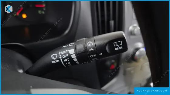 HYUNDAI STAREX GUARD CAR OF CHILDREN