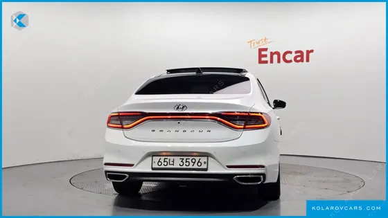 HYUNDAI GRANDEUR 2.2 DIESEL PREMIUM
