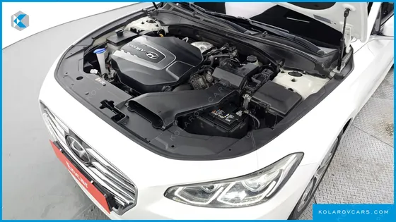 HYUNDAI GRANDEUR 2.2 DIESEL PREMIUM