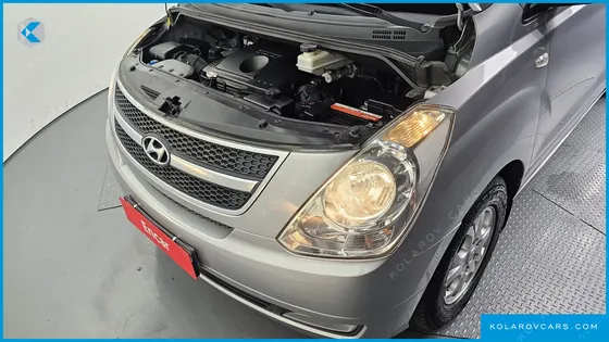 HYUNDAI STAREX 11-SEATER WAGON