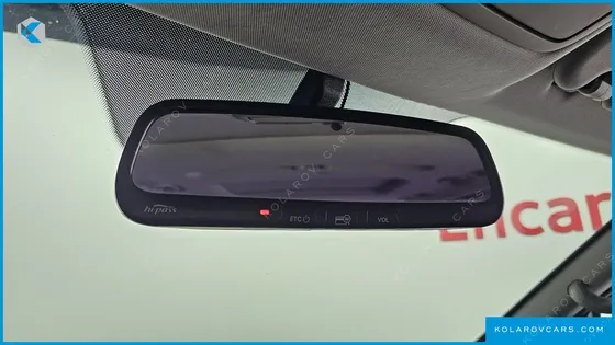 HYUNDAI STAREX 11-SEATER WAGON
