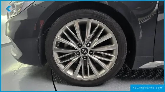 HYUNDAI GRANDEUR 2.4 PREMIUM