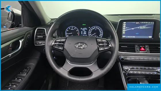 HYUNDAI GRANDEUR 2.4 PREMIUM