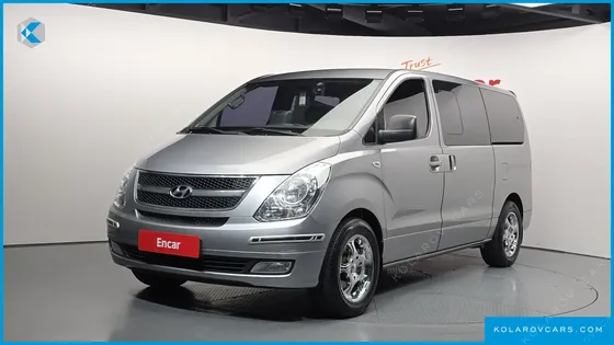 HYUNDAI STAREX 12-SEATER WAGON