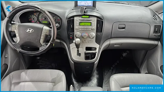 HYUNDAI STAREX CAMPING CAR