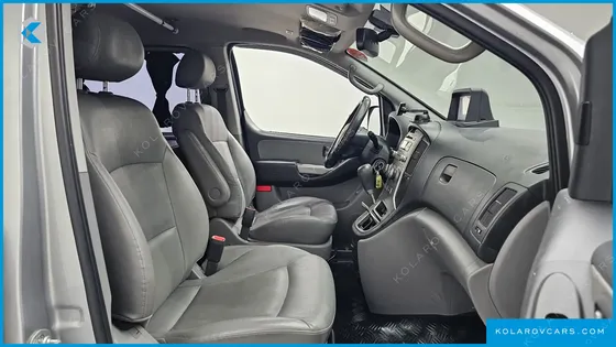 HYUNDAI STAREX CAMPING CAR