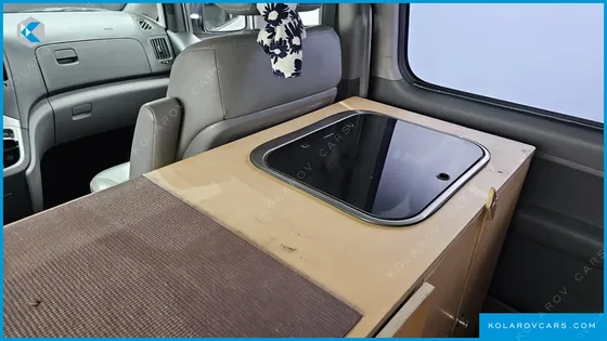 HYUNDAI STAREX CAMPING CAR