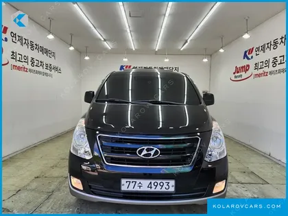 HYUNDAI STAREX 11-SEATER WAGON