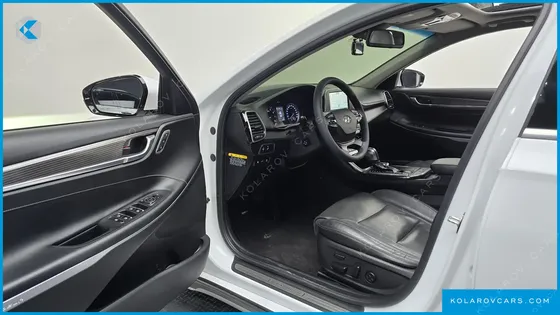 HYUNDAI GRANDEUR 3.0 LPI DSABLED PERSON