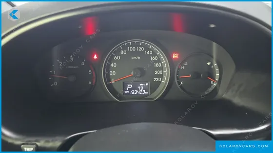 HYUNDAI STAREX 3-SEATER VAN