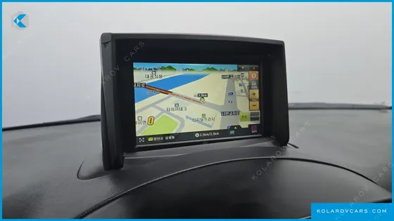 HYUNDAI STAREX 3-SEATER VAN