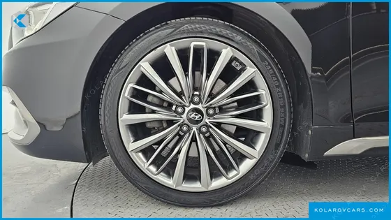 HYUNDAI GRANDEUR 2.4 PREMIUM