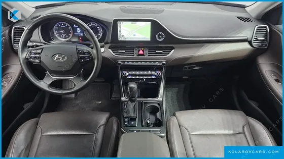 HYUNDAI GRANDEUR 2.4 PREMIUM