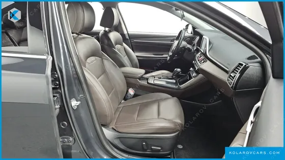 HYUNDAI GRANDEUR 2.4 PREMIUM