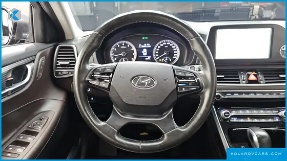 HYUNDAI GRANDEUR 2.4 PREMIUM