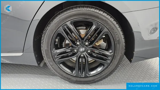 HYUNDAI GRANDEUR 2.4 PREMIUM