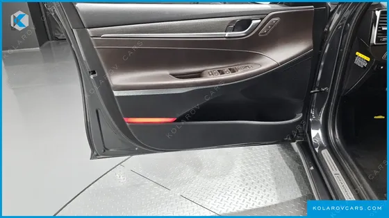 HYUNDAI GRANDEUR 2.4 PREMIUM