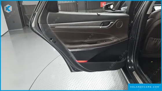 HYUNDAI GRANDEUR 2.4 PREMIUM