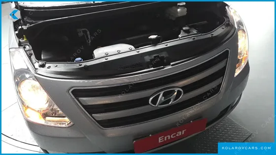 HYUNDAI STAREX 12-SEATER WAGON