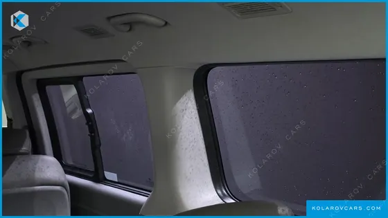 HYUNDAI STAREX 12-SEATER WAGON
