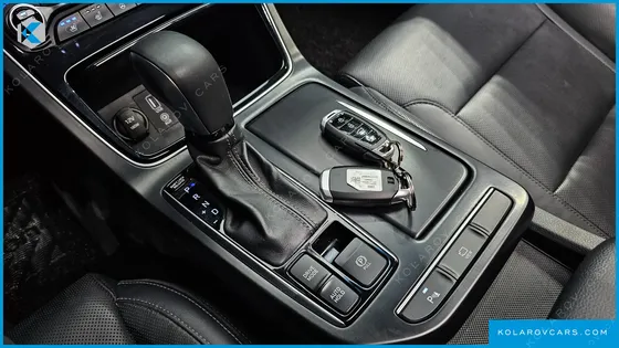 HYUNDAI GRANDEUR 2.4 PREMIUM