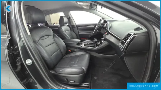 HYUNDAI GRANDEUR 2.4 PREMIUM