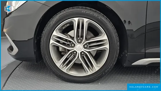 HYUNDAI GRANDEUR 3.0 EXCLUSIVE