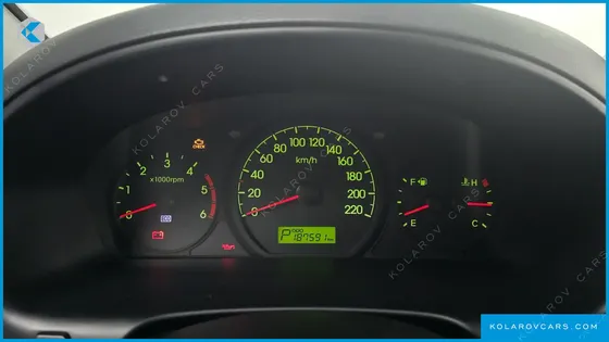 HYUNDAI STAREX 12-SEATER WAGON